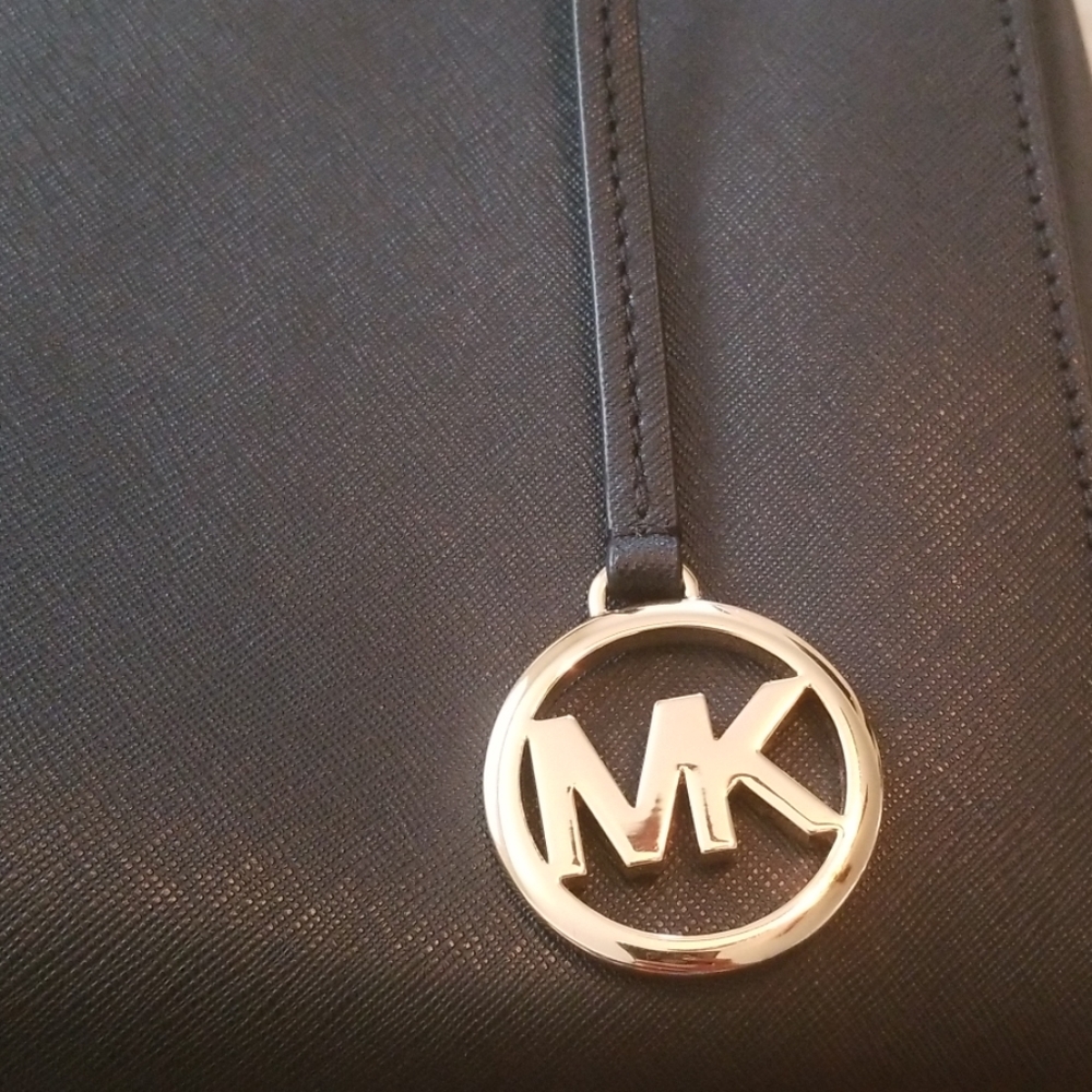Michael Kors black medium handbag - Picture 4 of 8